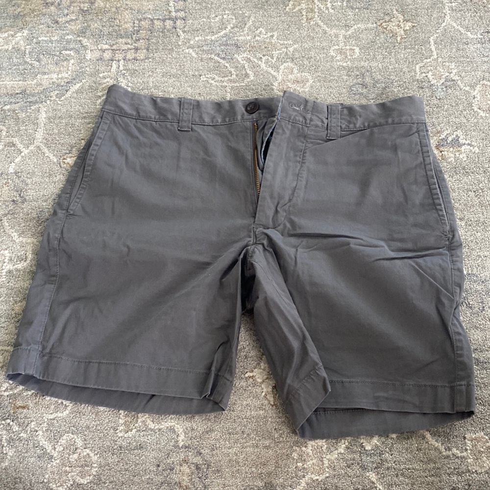 Mens J.Crew stretch chino shorts